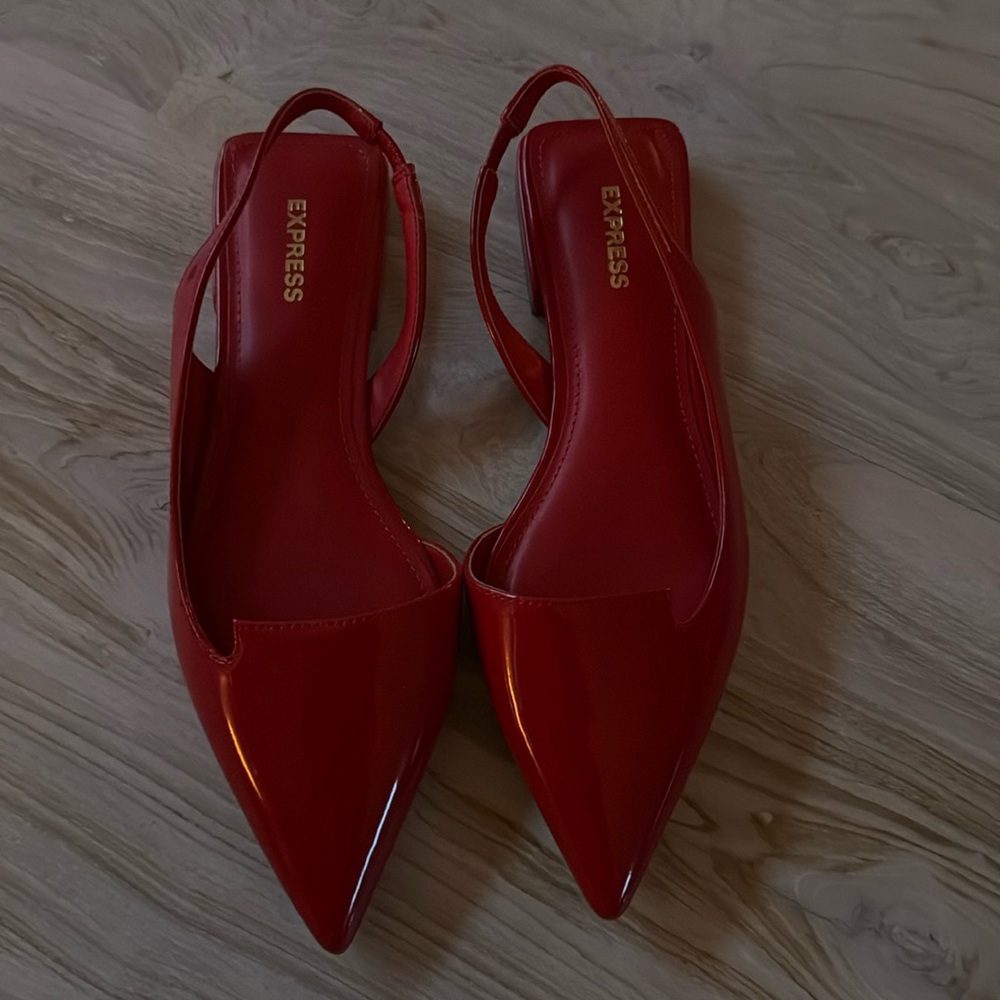 Express red shoes